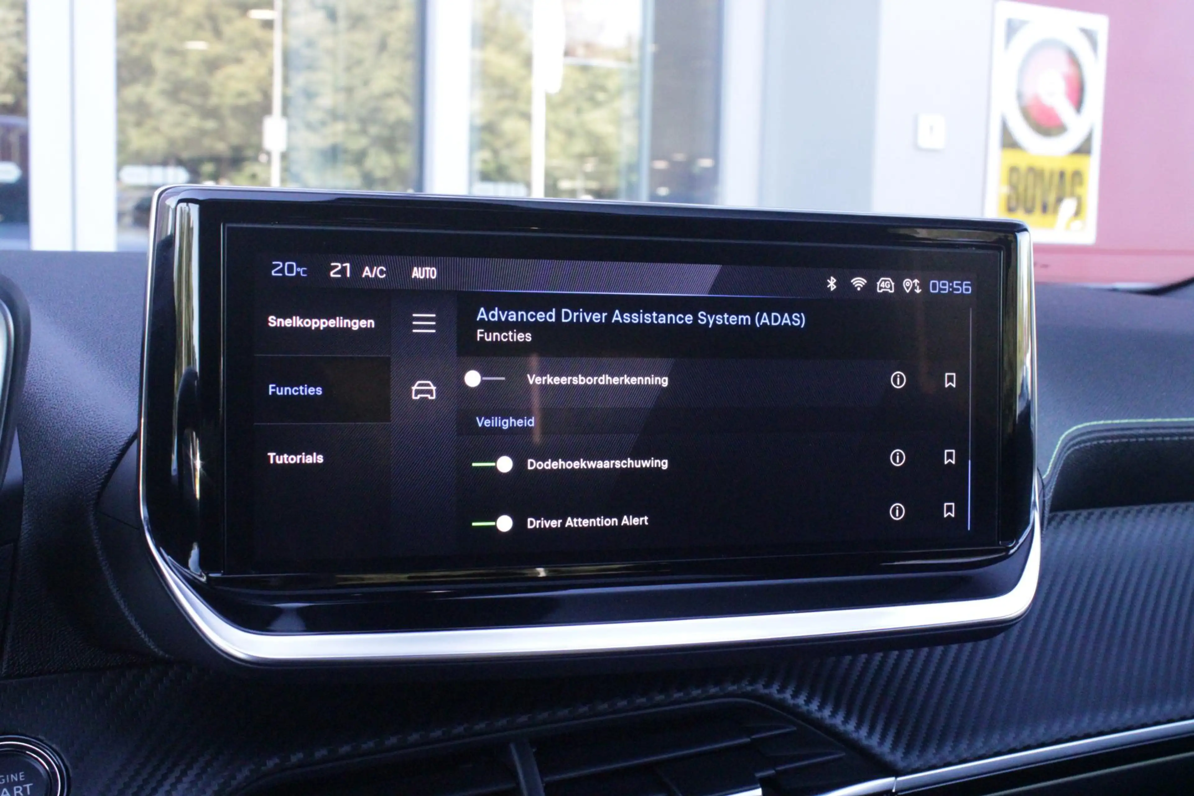 Peugeot e-2008 EV GT PACK 156PK 54 kWh | PANORAMISCH SCHUIF/KANTE — photo 43