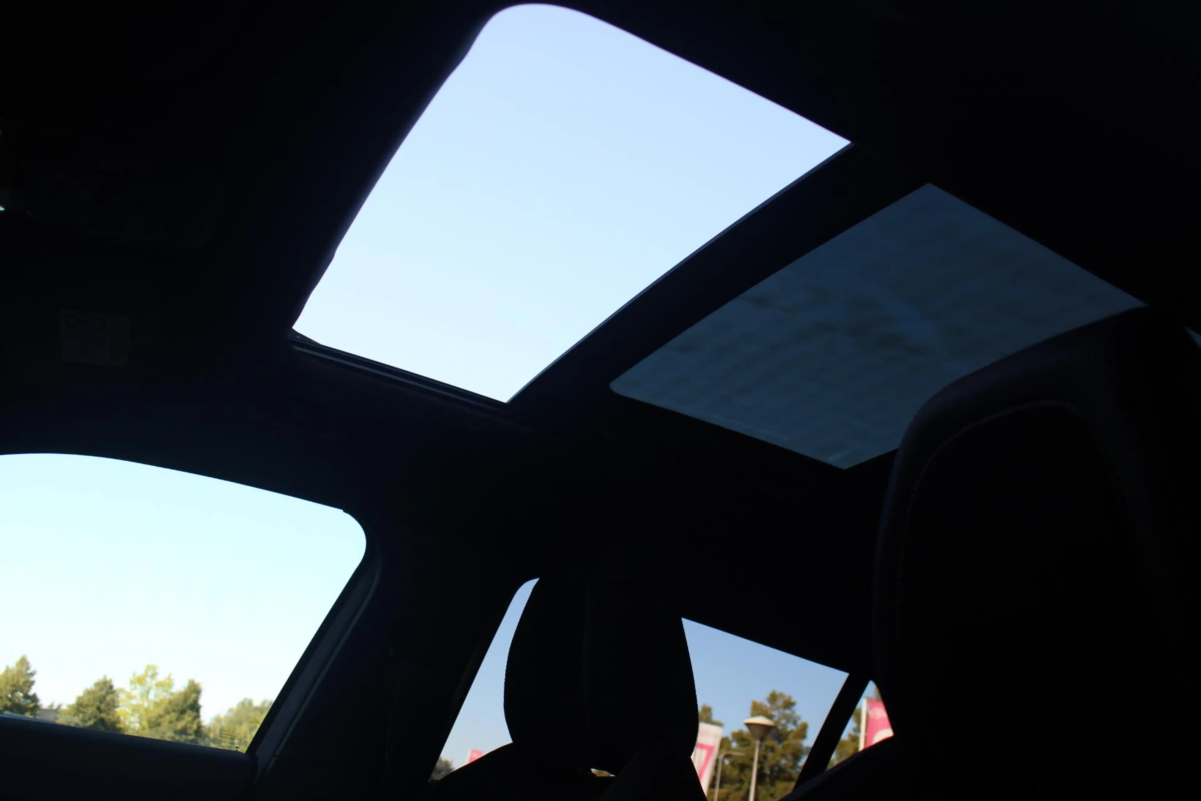 Peugeot e-2008 EV GT PACK 156PK 54 kWh | PANORAMISCH SCHUIF/KANTE — photo 25