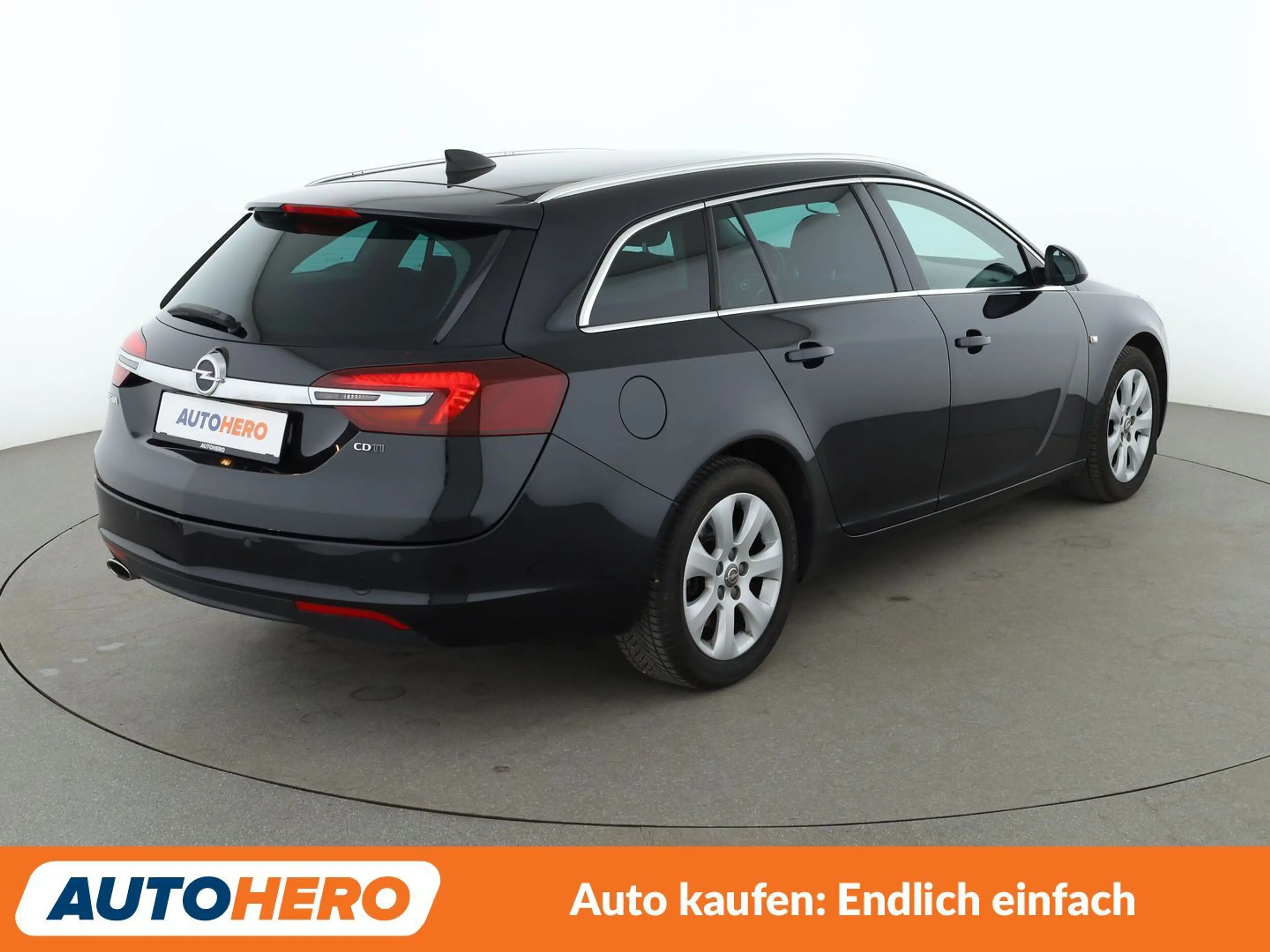 Opel Insignia 2.0 CDTI Innovation *NAVI*XENON*TEMPO*CAM*PDC*SHZ* — photo 6