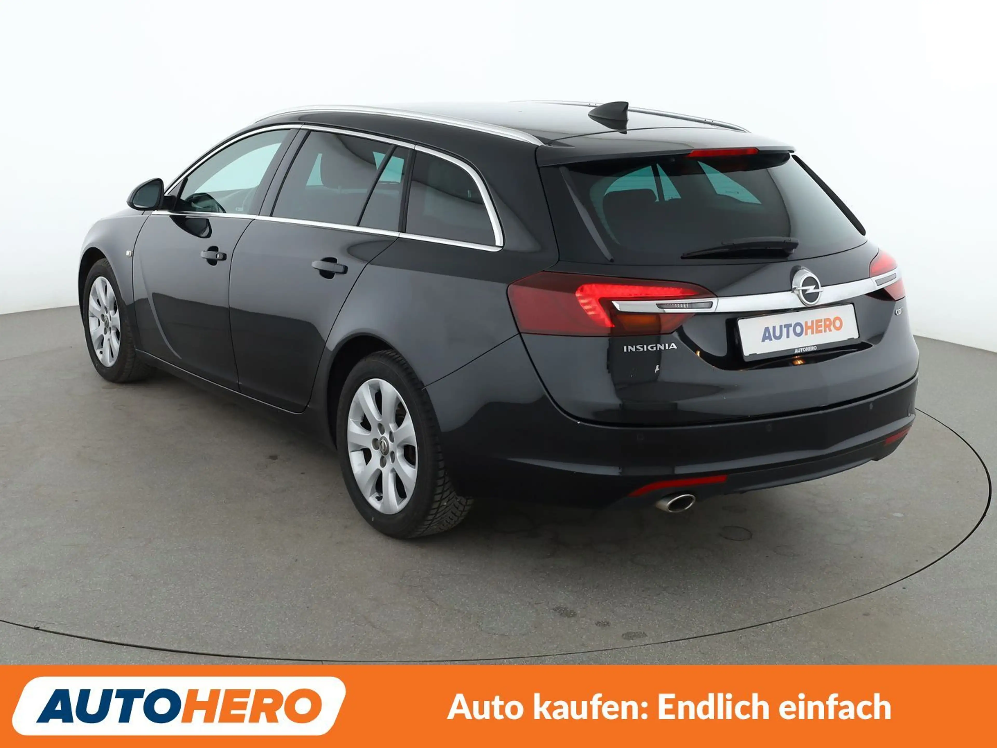 Opel Insignia 2.0 CDTI Innovation *NAVI*XENON*TEMPO*CAM*PDC*SHZ* — photo 4