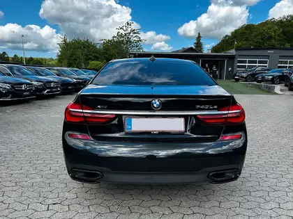 Annonce voiture d'occasion BMW 740 - CARADIZE