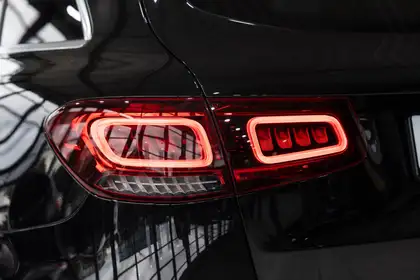 Annonce voiture d'occasion Mercedes-Benz GLC 400 - CARADIZE