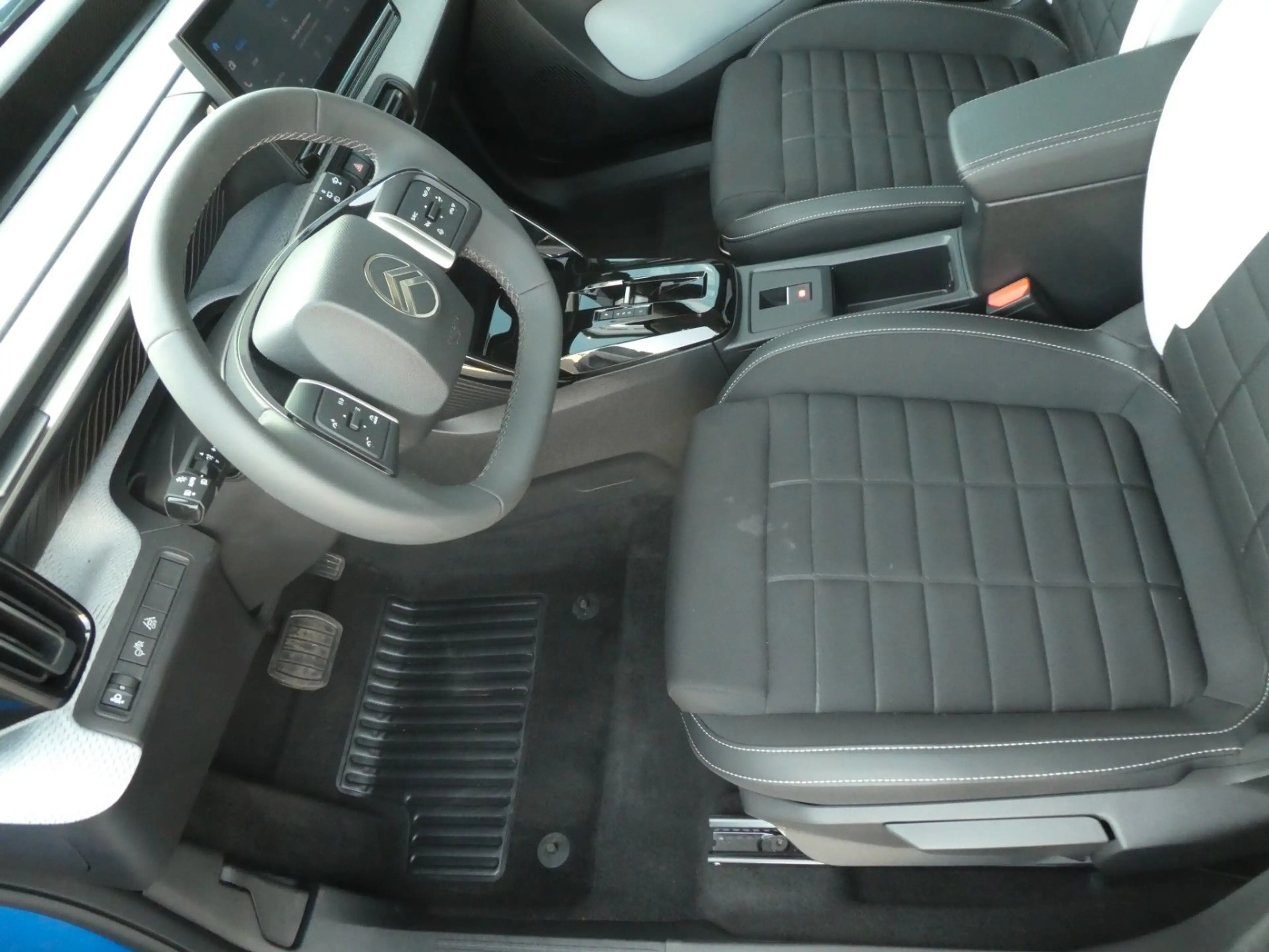Citroen C3 ë 113 MAX Klima, PDC, Kamera — photo 9