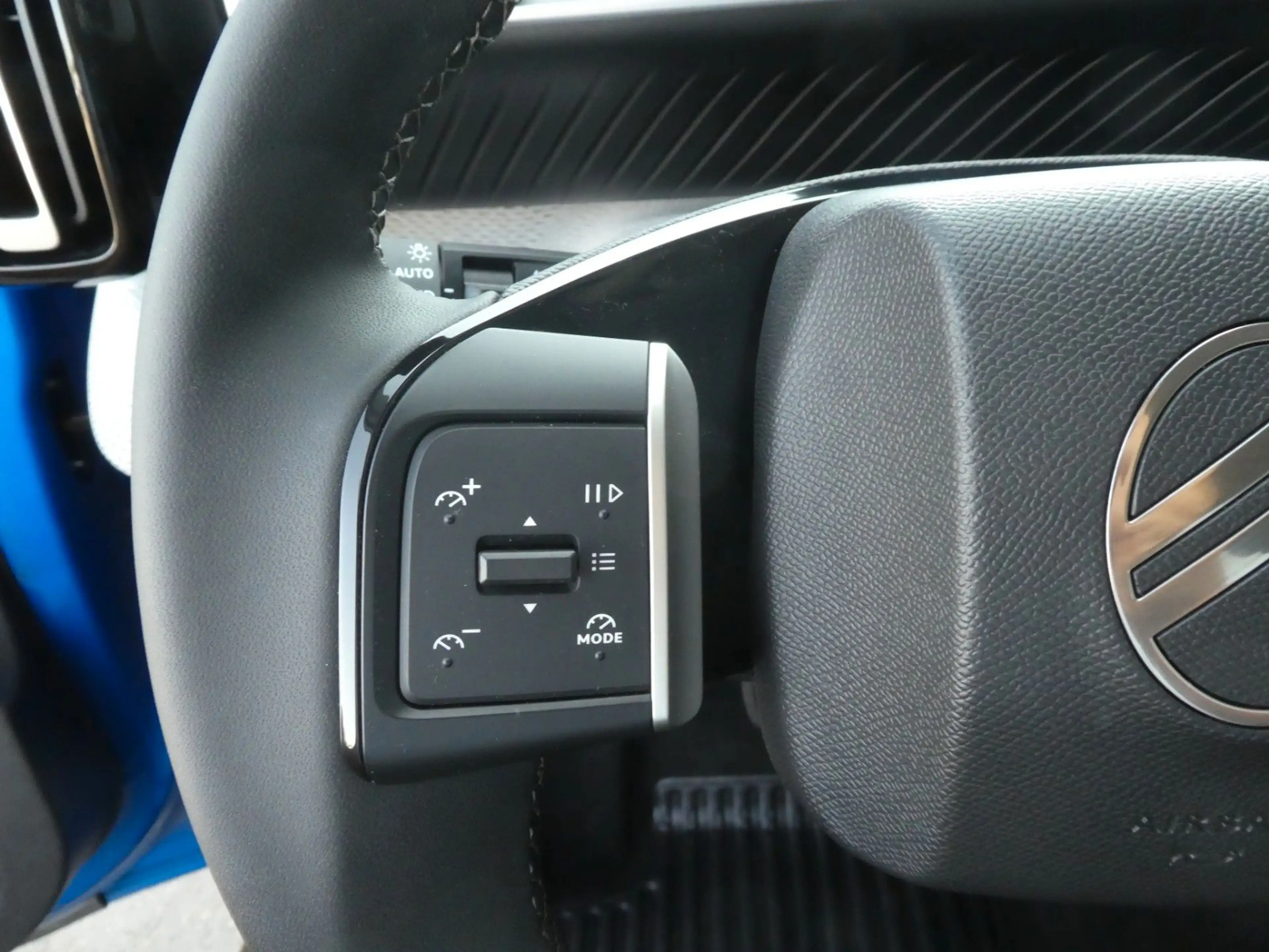 Citroen C3 ë 113 MAX Klima, PDC, Kamera — photo 15