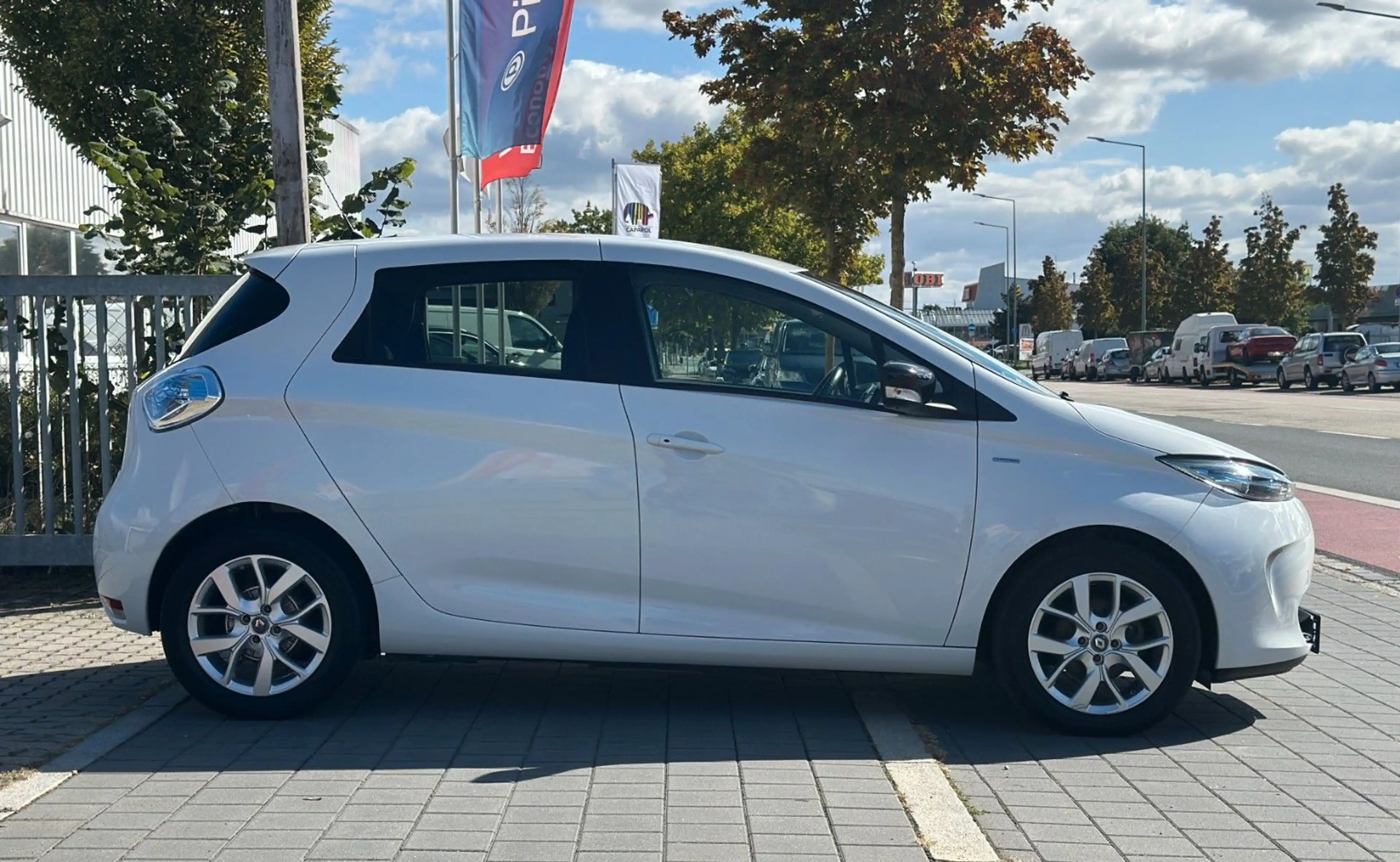 Renault ZOE Limited / SoH 92% / 2. Hand / Mietbatterie — photo 6