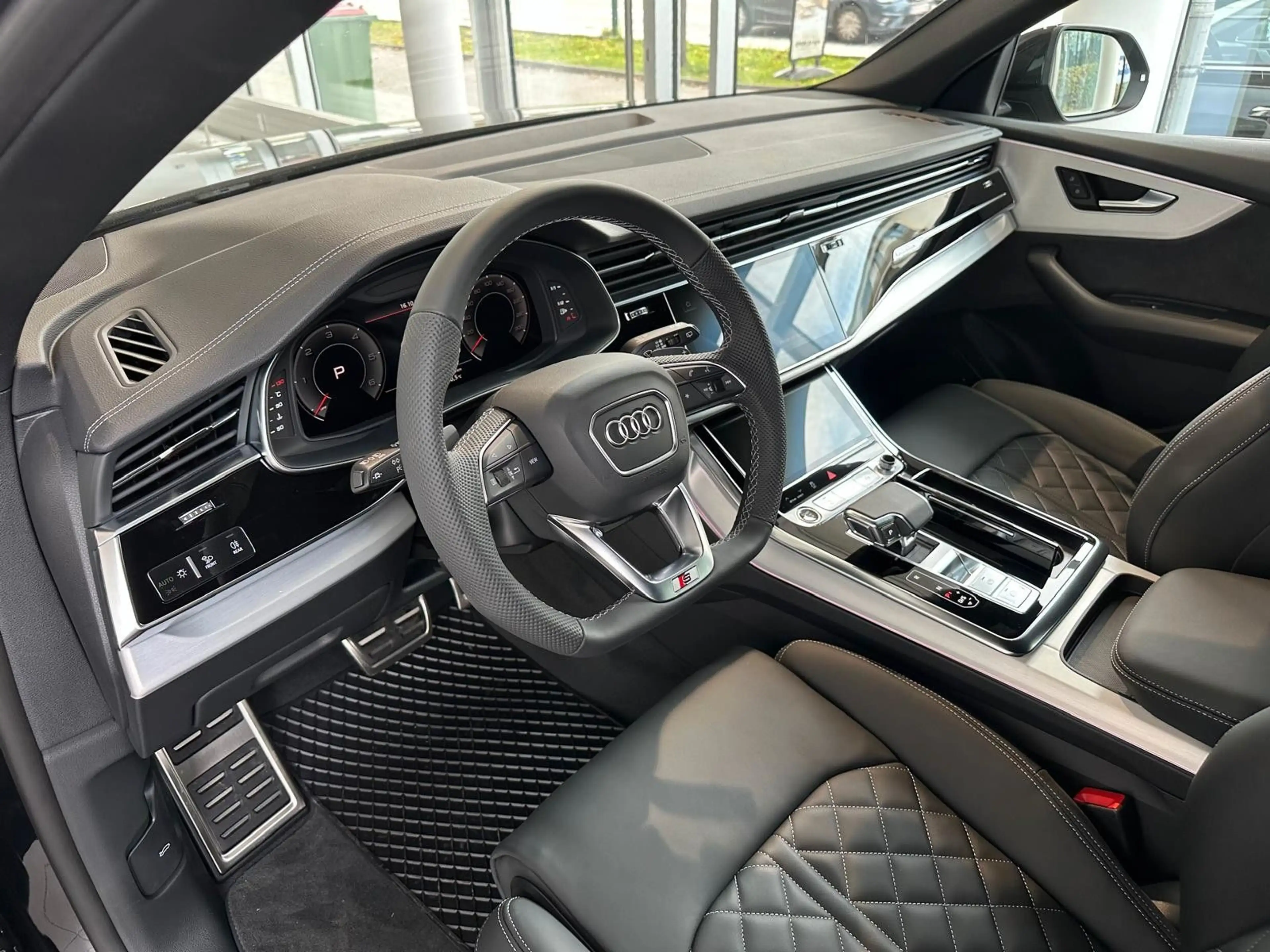 Audi Q8 50TDI Facelift MY27 /sw-sw/SLine/Pan/Sport/23 — photo 11
