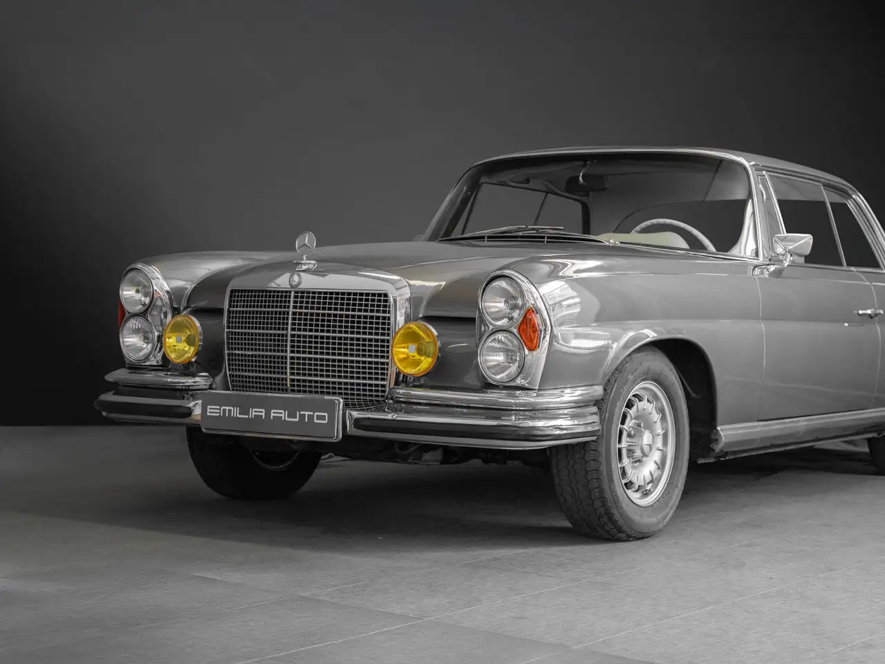 Mercedes-Benz 280 SE 3,5 W111 Coupé Flachkühler dokumentiert, foto 12
