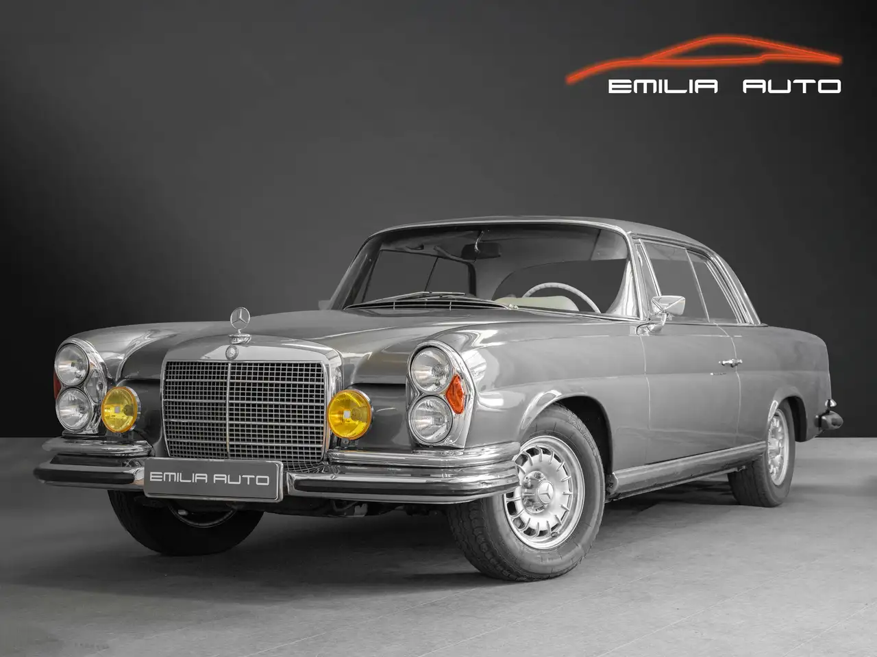 Mercedes-Benz 280 SE 3,5 W111 Coupé Flachkühler dokumentiert, foto 1