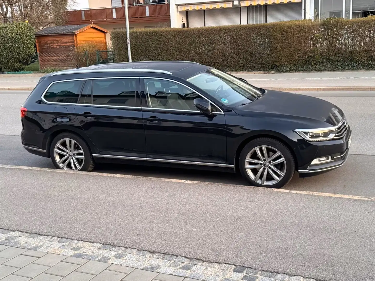 Volkswagen Passat Variant Passat Variant 2.0 TDI SCR DSG (BlueM. Tech) Highl Noir - 2