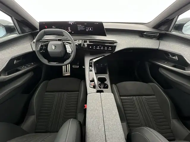 Peugeot 5008 view 6