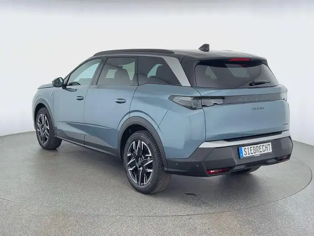 Peugeot 5008 view 5