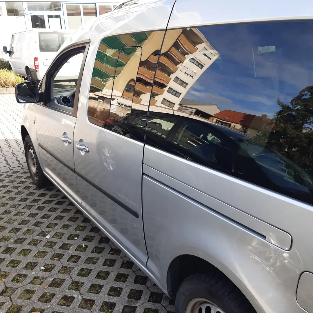 Volkswagen Caddy Maxi Life Comfortline 2.0 TDI " Team Edition" Silber - 2