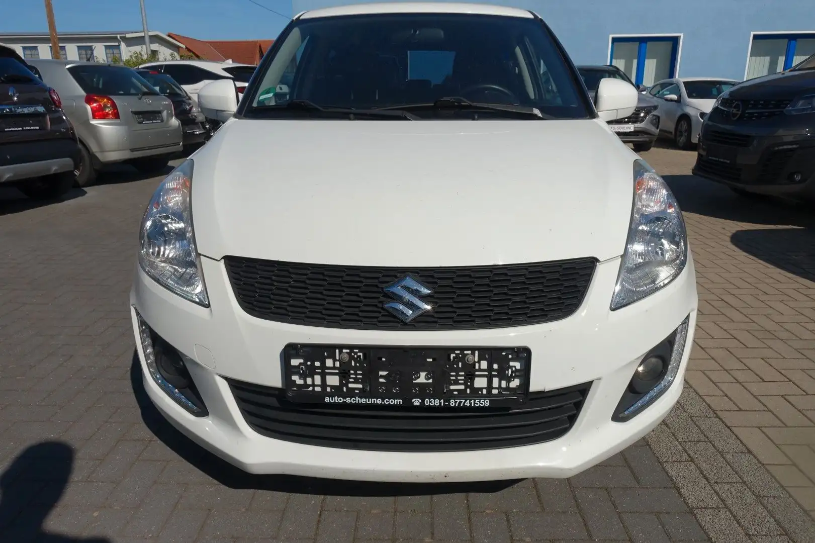 Suzuki Swift 1,2i*Klima*Temp*eFH*ZV+Funk*8fach Bereift* Weiß - 2