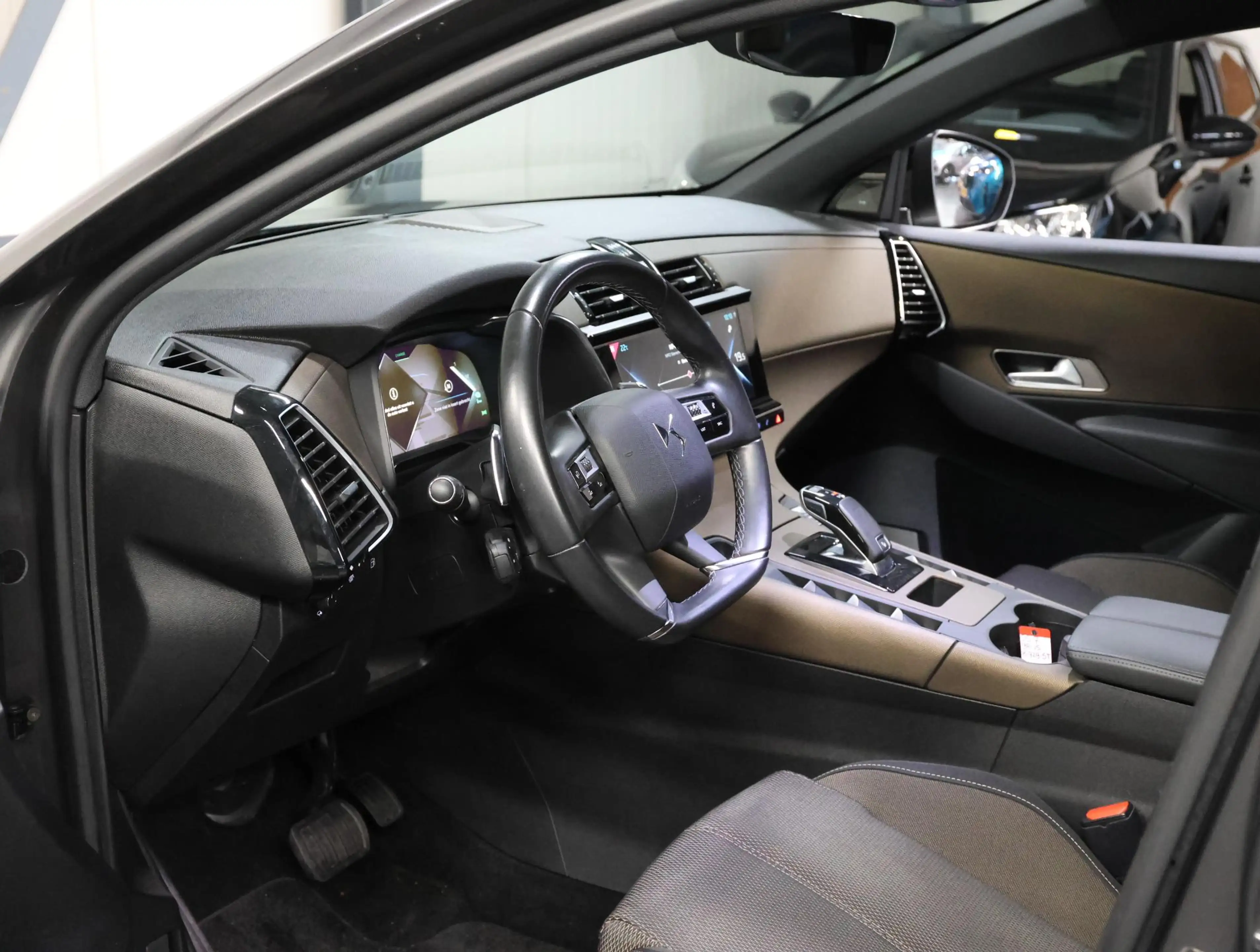 DS Automobiles DS 7 Crossback 300pk 4x4 So Chic | 1ste eigenaar | ACCU 94,7% | D — photo 12