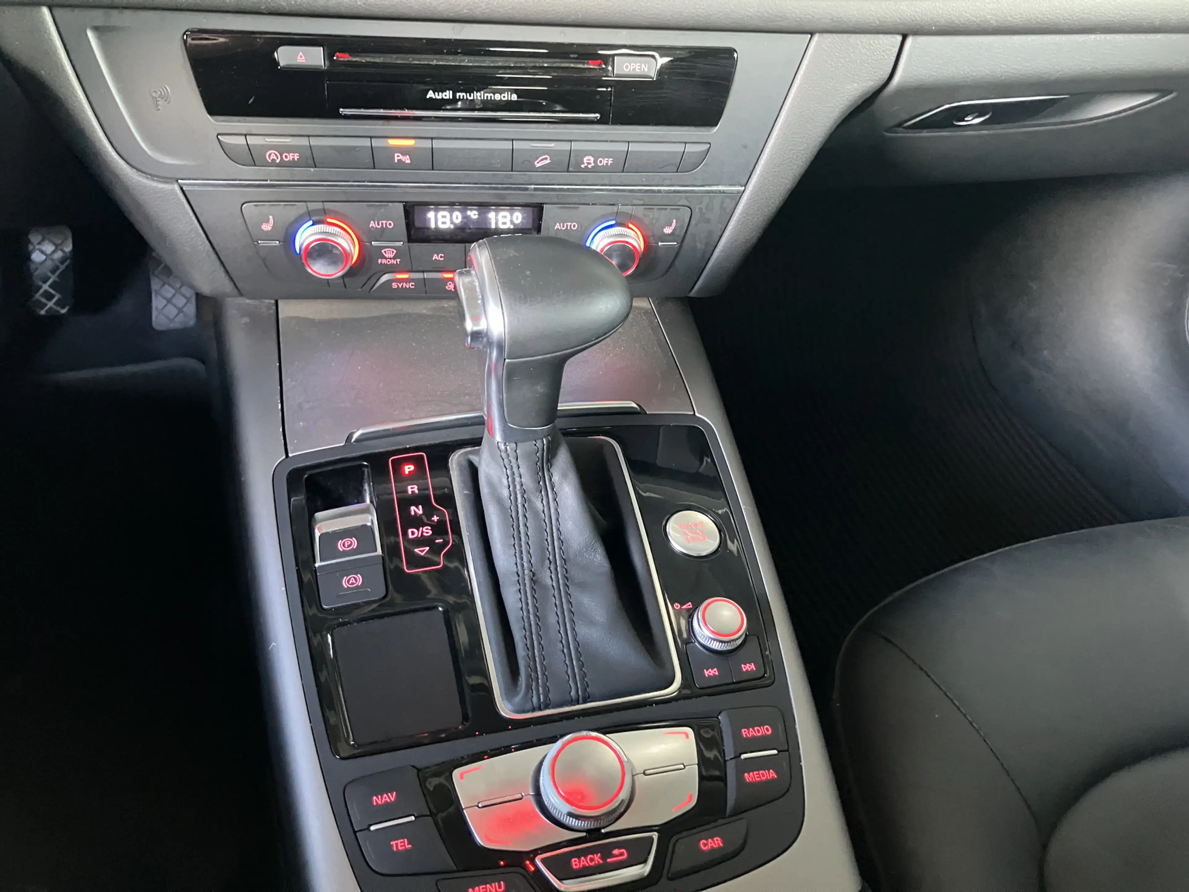 Audi A6 allroad QUATTRO 3.0 TDI XENON-LED-AHK-LEDER-LUFT — photo 9