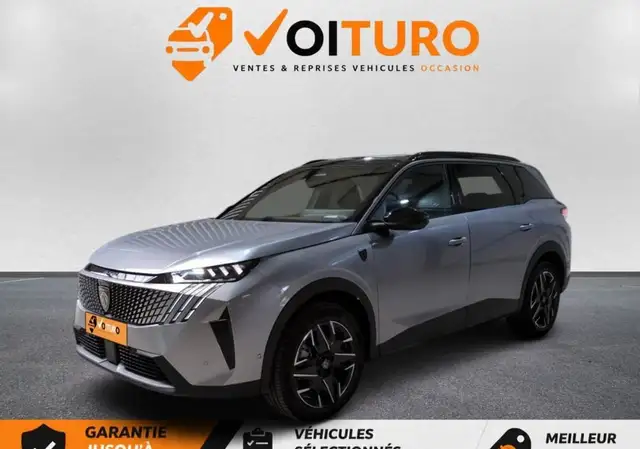 Peugeot 5008 main image