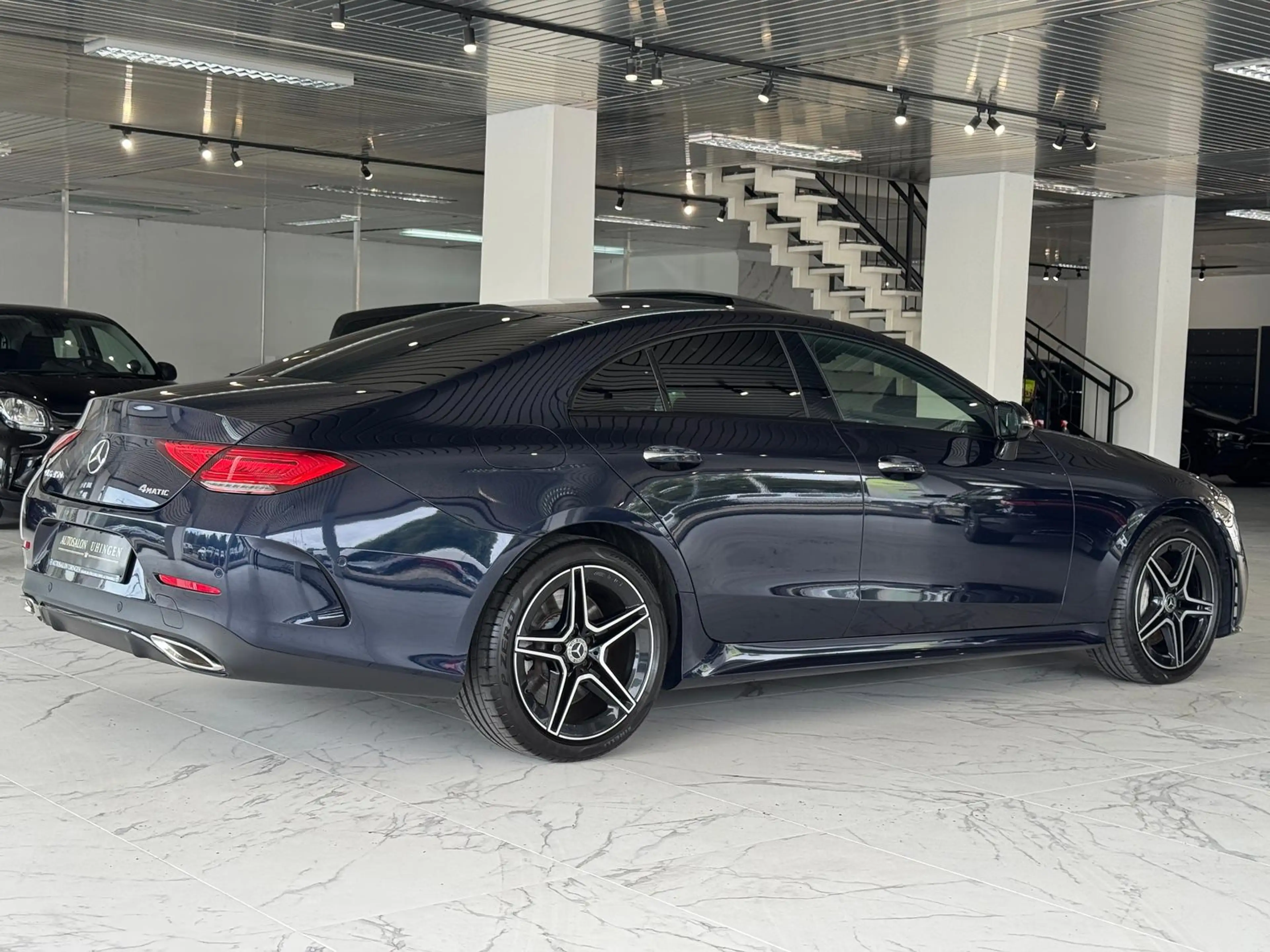 Mercedes-Benz CLS 450 4MATIC*AMG*WIDE*PANO*DIST*STDH*BURM*VOLL — photo 4