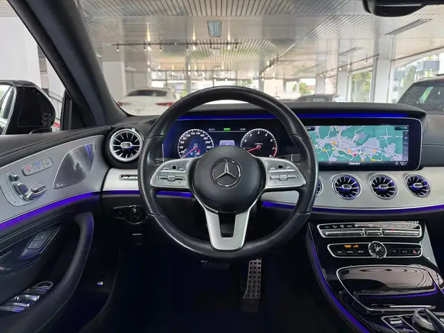 Mercedes-Benz 450 view 15