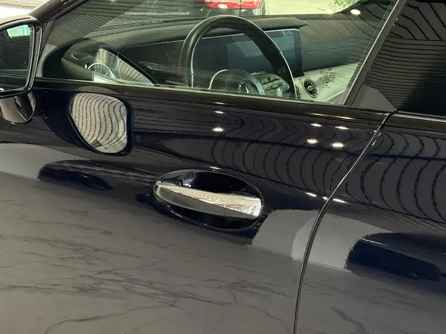 Mercedes-Benz 450 view 13