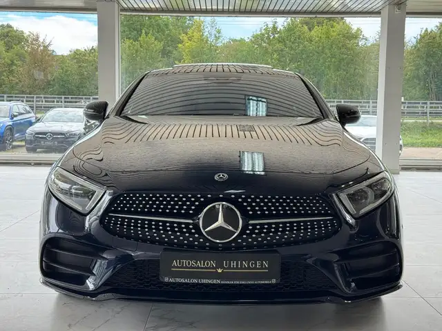 Mercedes-Benz 450 view 2