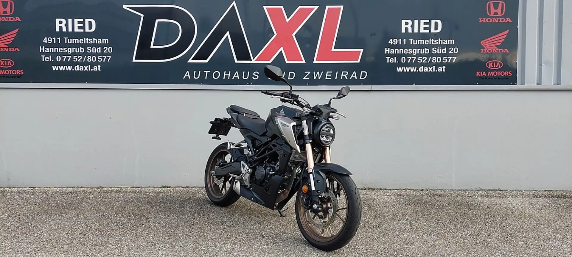 Honda CB125R - € 56,73 monatlich - 1