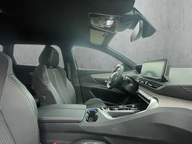 Peugeot 5008 view 13