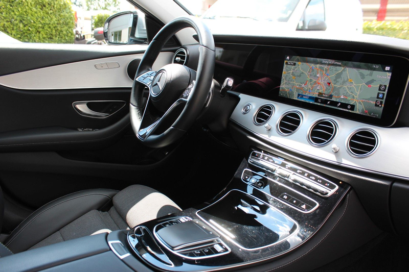 Mercedes-Benz E 300 de T 4-M MBUX High End LED Spur-P. RFK — photo 8