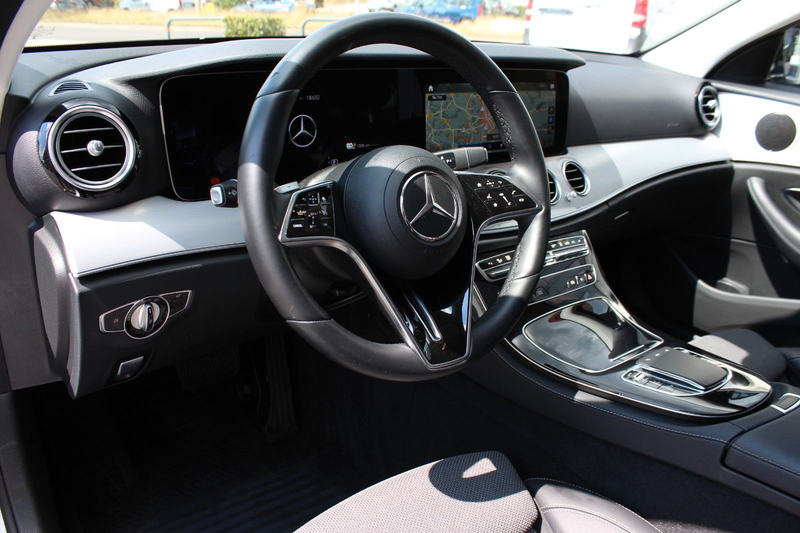 Mercedes-Benz E 300 de T 4-M MBUX High End LED Spur-P. RFK — photo 15