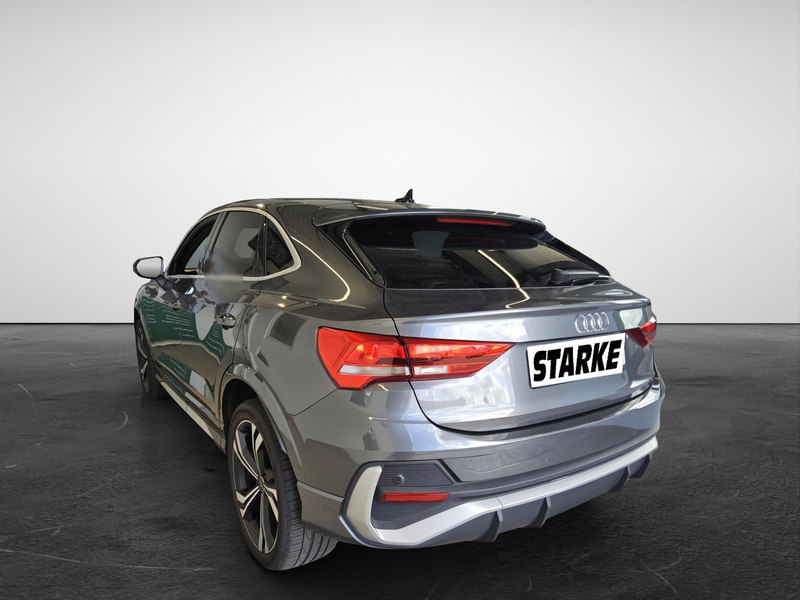 Audi Q3 Sportback 45 TFSI e S tronic S line — photo 3