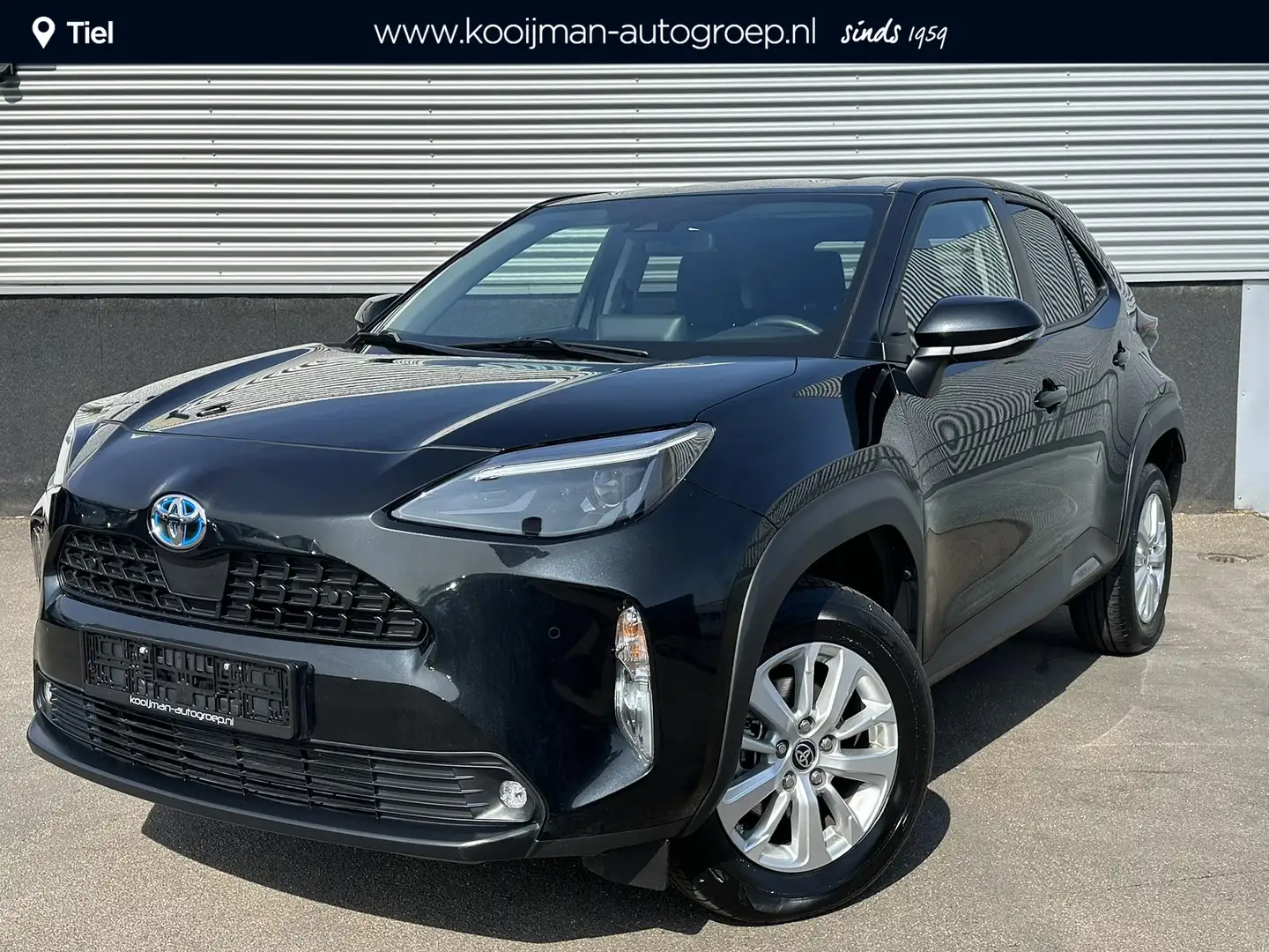 Toyota Yaris Cross 1.5 Hybrid Dynamic Edition AppleCarPlay / AndroidA Zwart - 1