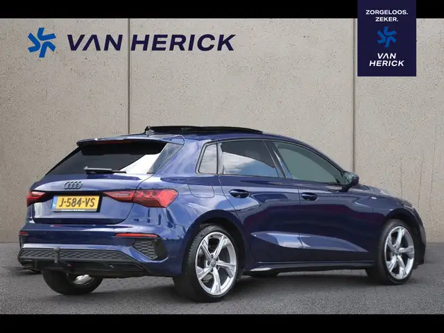 Audi A3 view 4