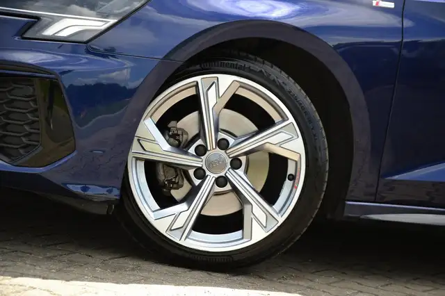 Audi A3 view 5