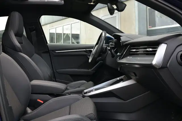 Audi A3 view 10