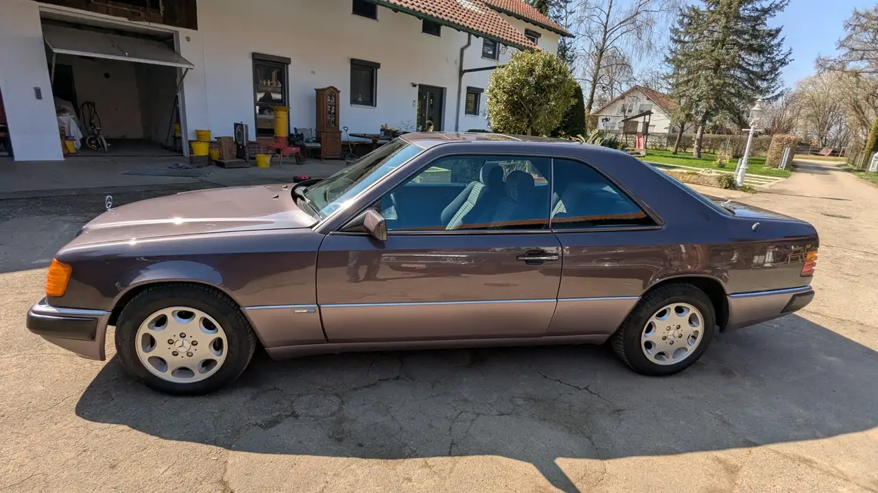Mercedes-Benz CE 230