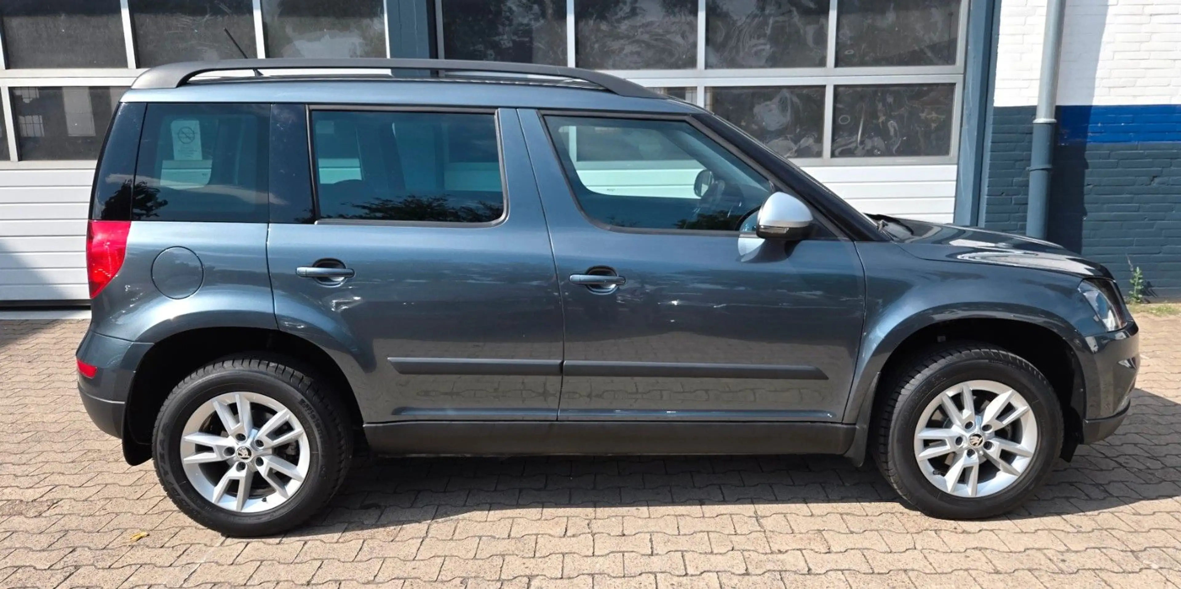 Skoda Yeti Outdoor 1.Hand Anhängerkupplung Sitzheizung — photo 6