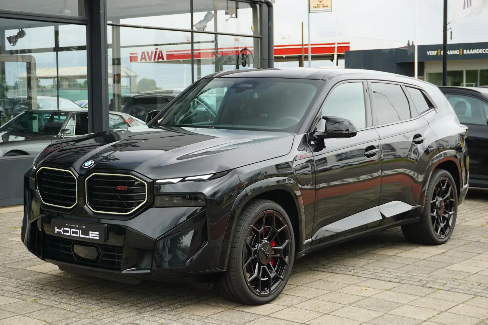BMW XM PHEV Label Red | M Drivers Package Zwart - 1