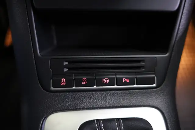 Volkswagen Tiguan view 18