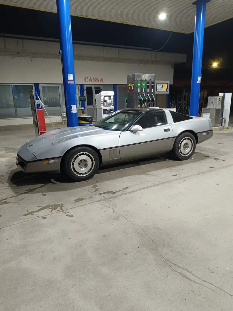 Corvette C4 Grau - 2