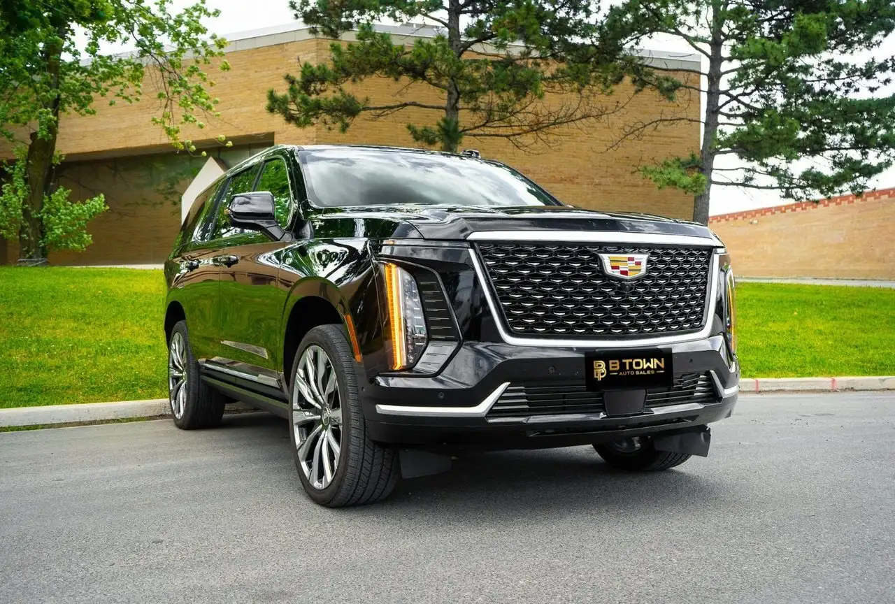 Cadillac Escalade снимка Cadillac Escalade