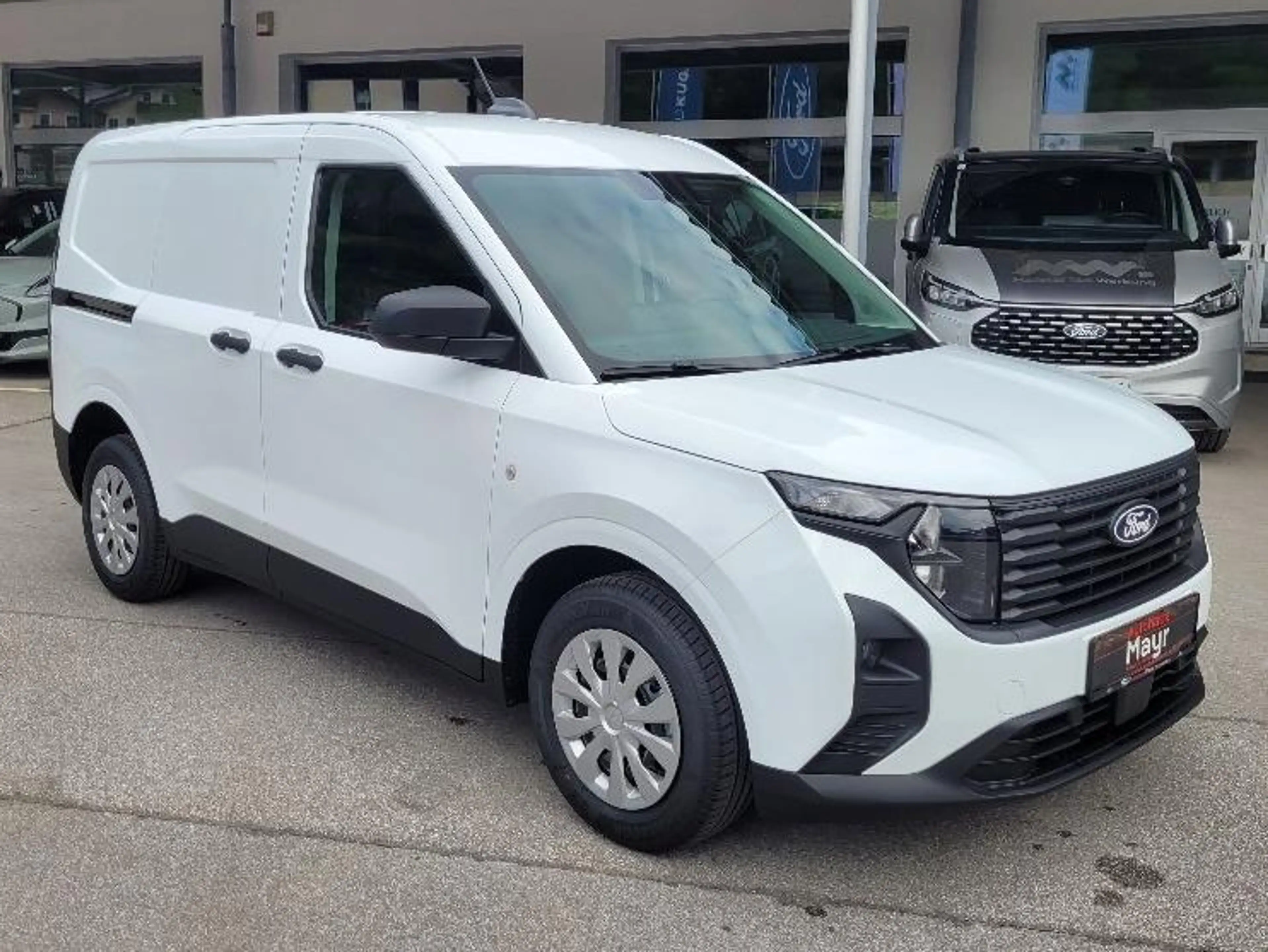 Ford Transit Courier Trend — photo 7
