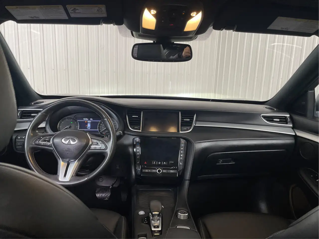 Infiniti QX50 снимка Infiniti QX50