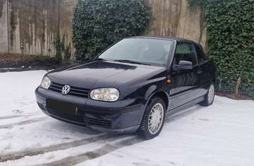 Cabrio 1.8 Benzine 165 000 Colour Concept