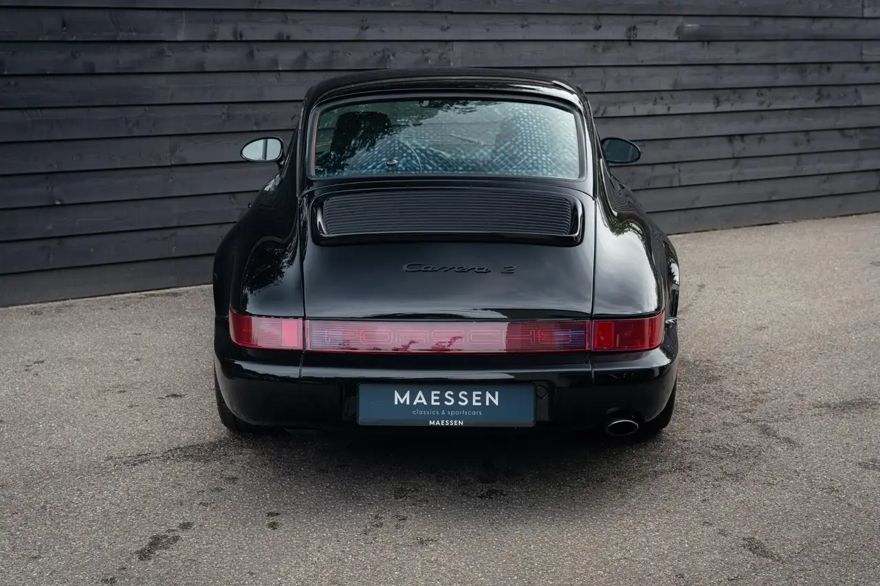 Porsche 964 3.6 Coupé - Porsche Onderhouden - C2 - Handbak, foto 2