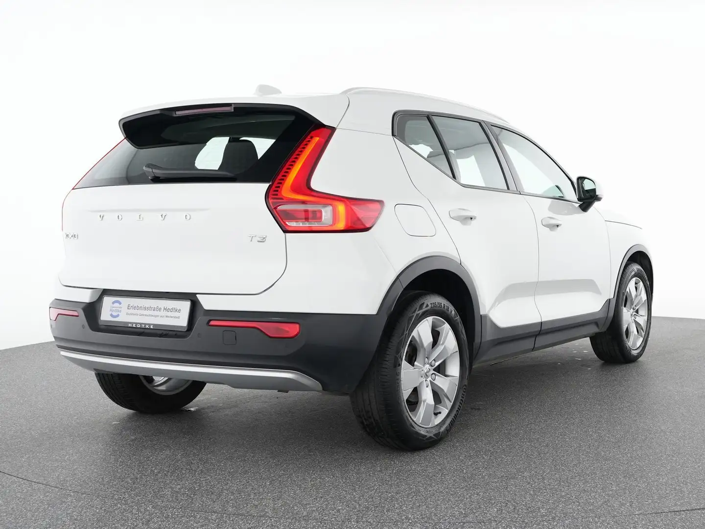 Volvo XC40 T3 Momentum Pro 18"+AHK+RFK+FRONTSCHEIBENHZ Blanco - 2