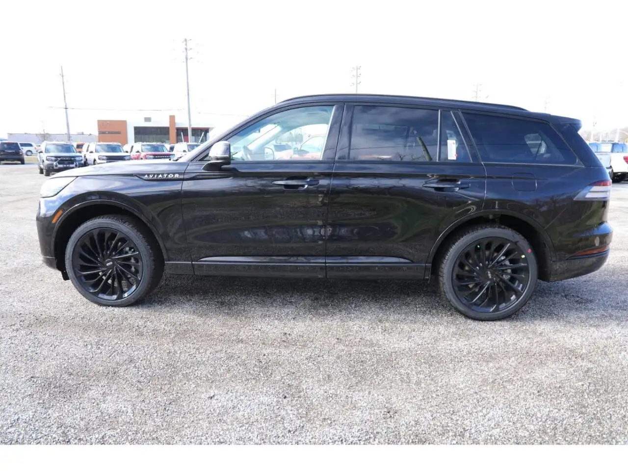 Lincoln Aviator снимка Lincoln Aviator
