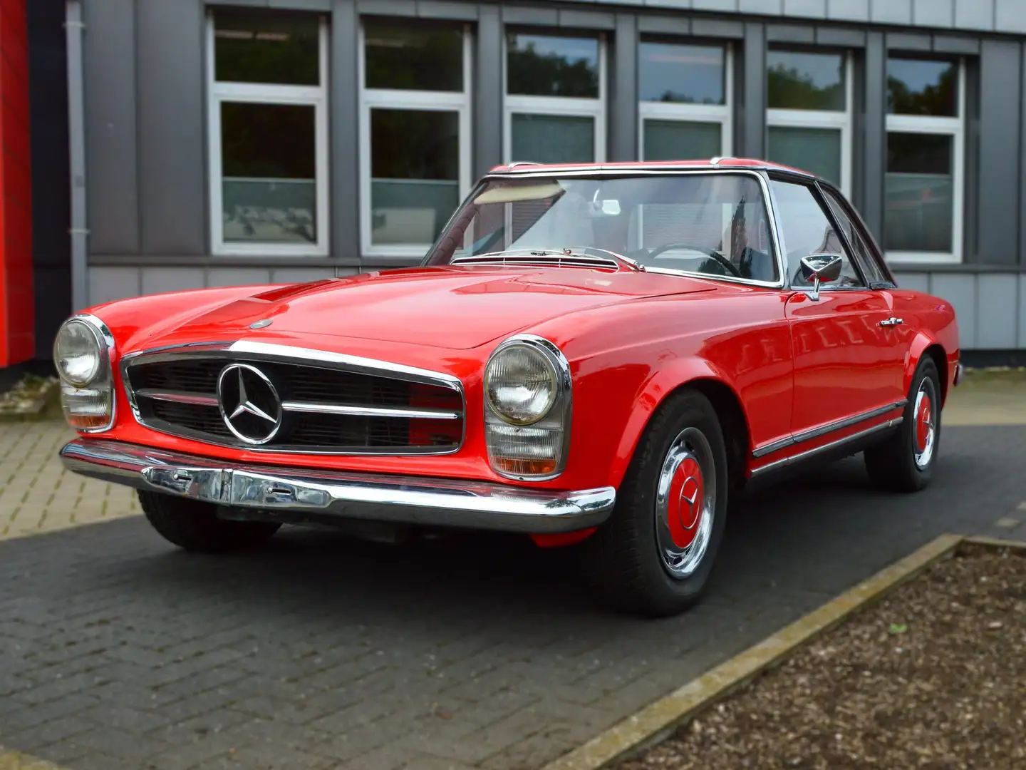 Mercedes-Benz SL 230 Mercedes Pagode SL 230 Rood - 2