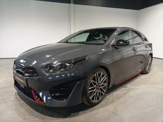 Kia Proceed view 3