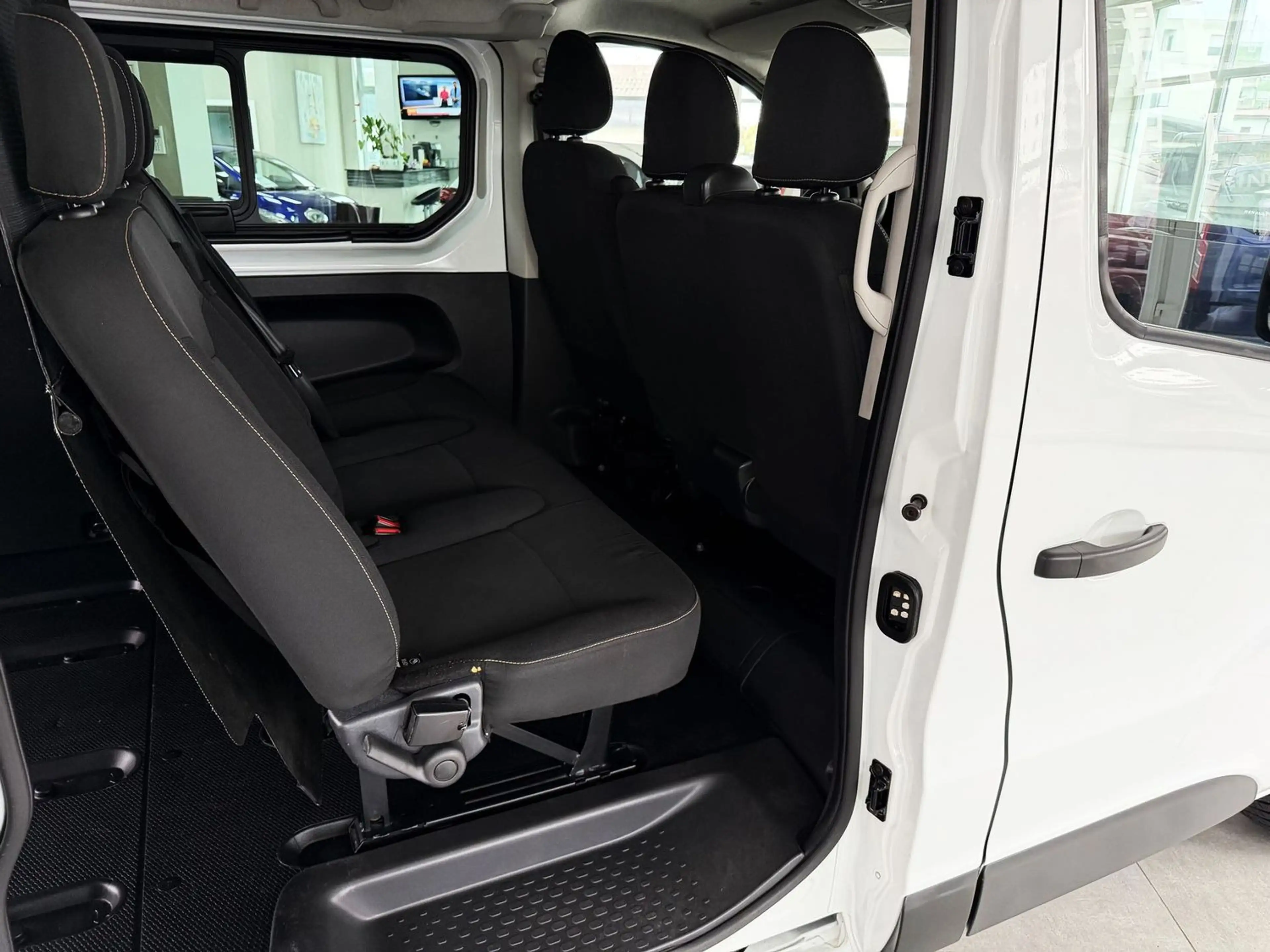 Fiat Talento L2H1/6-Sitzer — photo 20