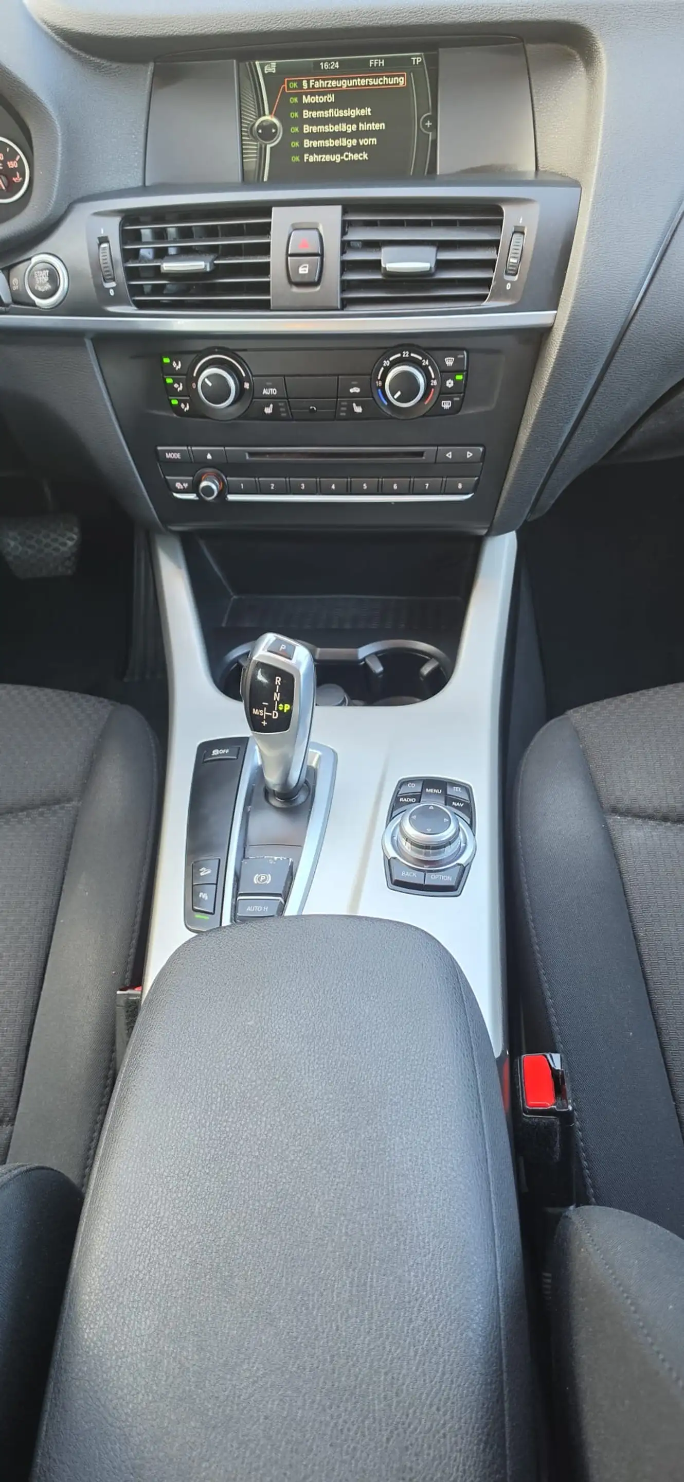 BMW X3 xDrive 20 d — photo 7