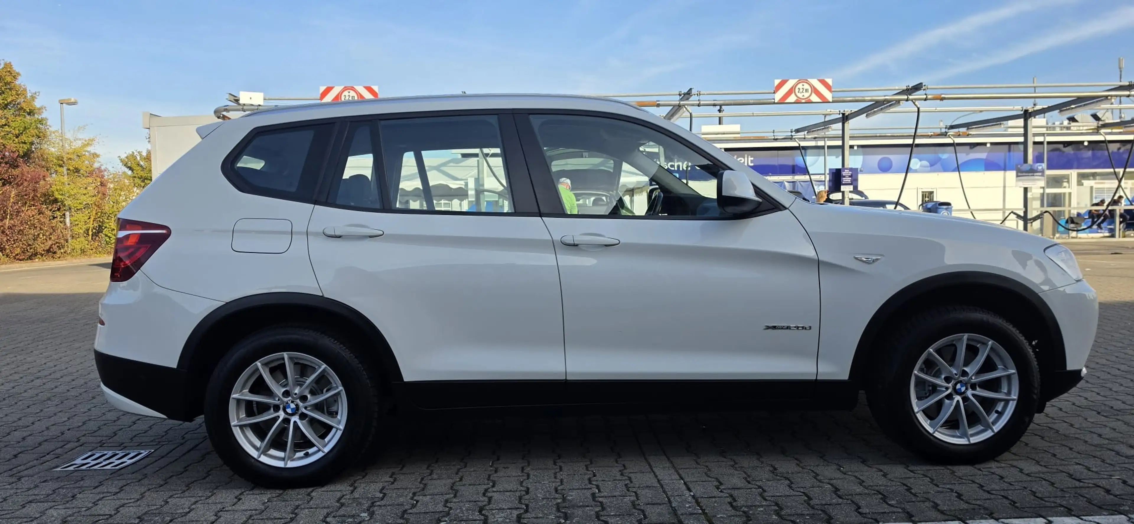 BMW X3 xDrive 20 d — photo 3